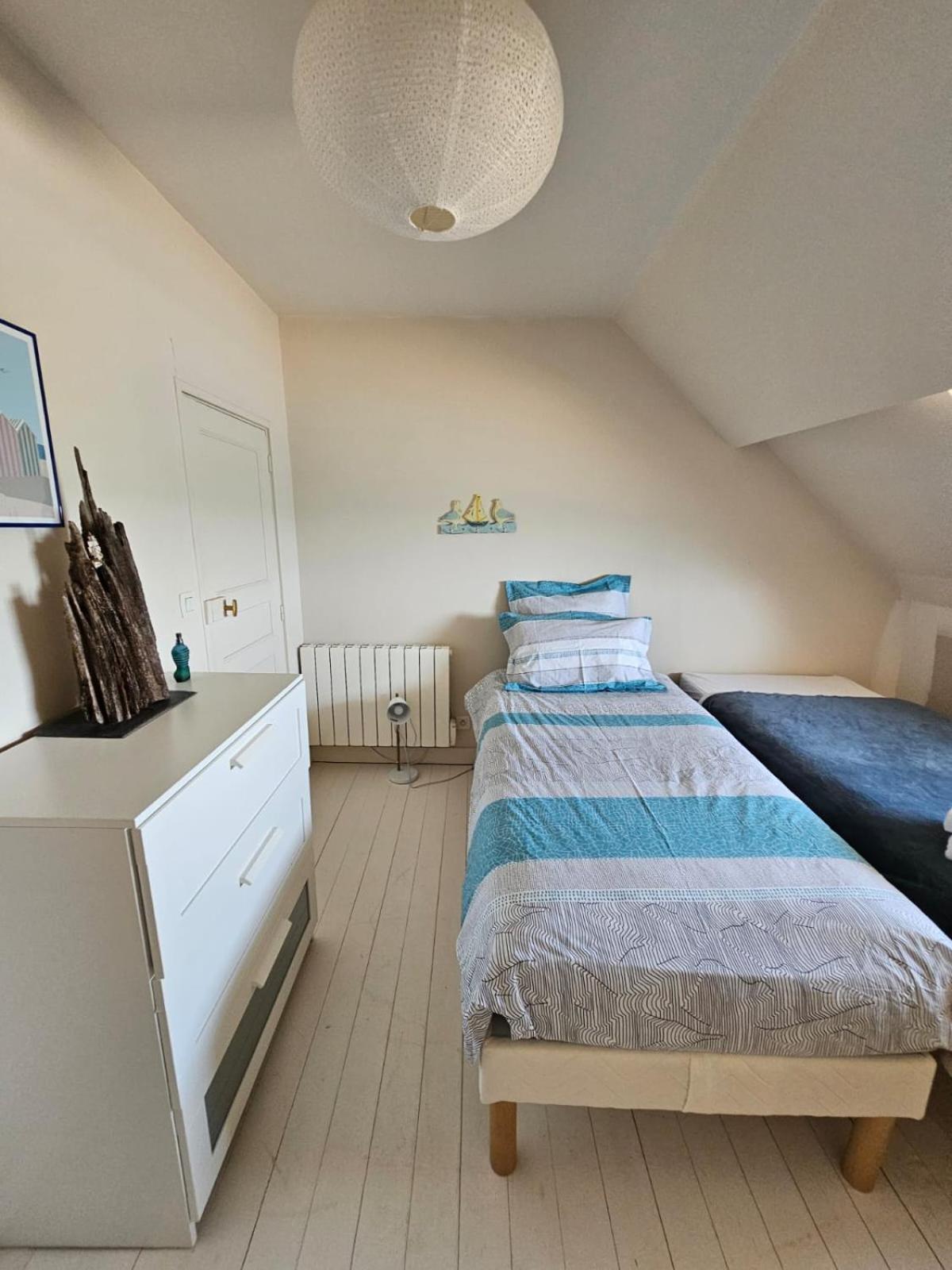 Villa Familia Grandcamp-Maisy Exteriör bild